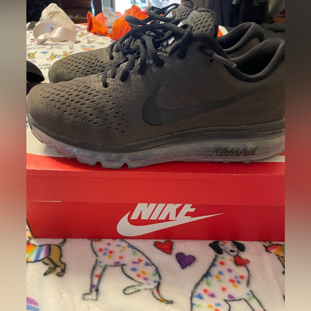 Nike air max